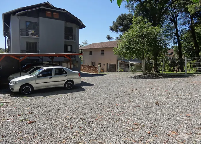 Pousada Folhas De Outono Centro Canela